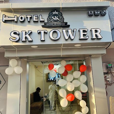 Hotel Sk Tower ウッジャイン エクステリア 写真